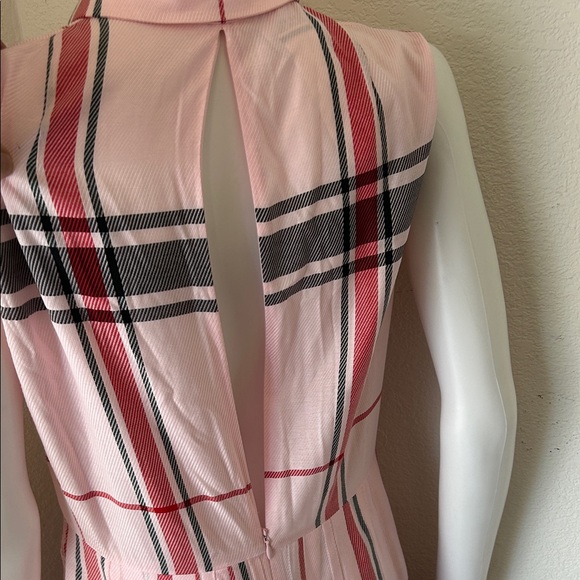 Akris Punto - Pink, Black, & Red Plaid Sleeveless Belted Dress - Picture 10 of 13